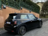 Usata Mini Cooper SE 75 kW (102 CV) 2021 Nero Utilitaria