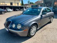 Usata Jaguar S-Type Executive 200 CV (147 kW) 2002 Grigio Berlina