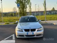 Usata BMW 318 129 CV (94 kW) 2007 Grigio Station wagon