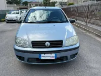 Usata Fiat Punto 69 CV (50 kW) 2005 Azzurro Utilitaria