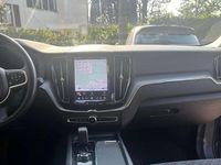 Usata Volvo XC60 Core 197 CV (144 kW) 2022 Grigio SUV