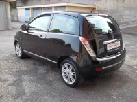 Usata Lancia Ypsilon 69 CV (50 kW) 2012 Nero masaccio Utilitaria