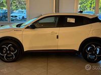 Nuova Alfa Romeo Junior Edizione Speciale 145 CV (106 kW) 2025 Bianco SUV