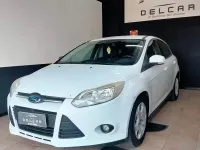 Usata Ford Focus 115 CV (84 kW) 2013 Bianco Berlina