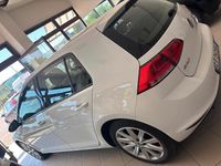 Usata VW Golf VII Comfortline 89 CV (65 kW) 2014 Bianco Berlina
