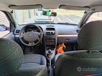 Usata Renault Clio II 65 CV (47 kW) 2003 Grigio Utilitaria