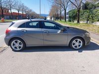 Usata Mercedes A180 109 CV (80 kW) 2014 Argento Berlina