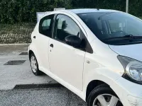 Begagnad Toyota Aygo Connect Style 68 HK (50 kW) 2010 Halvkombi