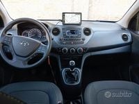 Usata Hyundai i10 Comfort 83 CV (61 kW) 2018 Grigio Utilitaria