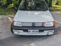 Usata Peugeot 205 GTi 83 CV (61 kW) 1989 Bianco Berlina