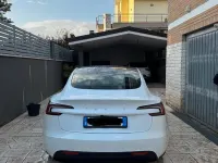 Usata Tesla Model 3 Standard Range 88 kW (120 CV) 2024 Bianco Berlina