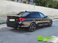 Usata BMW 520 Luxury Line 190 CV (139 kW) 2018 Nero Berlina