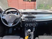 Usata Alfa Romeo Giulietta 105 CV (77 kW) 2013 Utilitaria