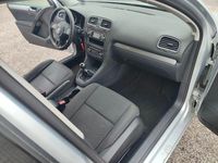 Usata VW Golf VI 105 CV (77 kW) 2010 Argento Utilitaria