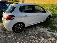 Usata Peugeot 208 Allure 75 CV (55 kW) 2016 Bianco Utilitaria