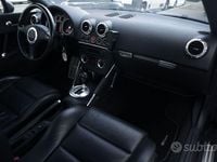 Usata Audi TT 250 CV (183 kW) 2004 Blu Coupé