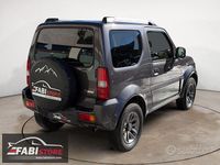 Usata Suzuki Jimny 86 CV (63 kW) 2017 Grigio SUV
