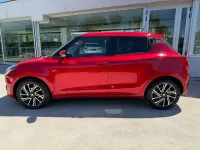 Usado Suzuki Swift 83 CV (61 kW) 2020 Rojo Utilitario