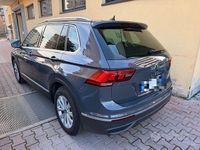 Usata VW Tiguan Life 150 CV (110 kW) 2021 Grigio SUV