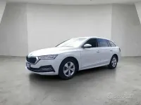 Usata Skoda Octavia Executive 150 CV (110 kW) 2023 Bianco Station wagon