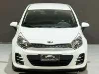 Usata Kia Rio 75 CV (55 kW) 2017 Bianco Berlina