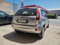 Second-hand Ford Fiesta 68 CP (50 kW) 2007 Gri Hatchback