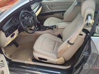 Usata BMW 325 Cabriolet Efficient Dynamics 218 CV (160 kW) 2007 Grigio Cabrio