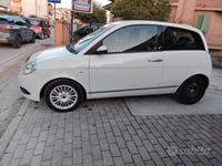 Usado Lancia Ypsilon 60 HP (44 kW) 2008 Branco Citadino