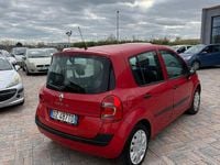 Usata Renault Modus 75 CV (55 kW) 2010 Monovolume