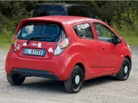 Usata Chevrolet Spark 68 CV (50 kW) 2012 Rosso Utilitaria