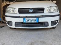 Usata Fiat Punto Dynamic 60 CV (44 kW) 2006 Bianco Berlina