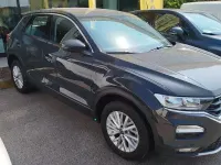 Usata VW T-Roc Business 110 CV (80 kW) 2021 Grigio SUV