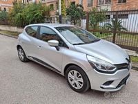 Usata Renault Clio IV 75 CV (55 kW) 2017 Grigio Berlina
