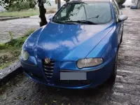 Usata Alfa Romeo 147 116 CV (85 kW) 2004 Bluazzurro Utilitaria