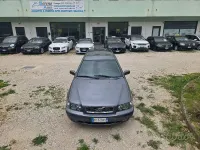 Usata Volvo V40 102 CV (75 kW) 2003 Bianco Station wagon