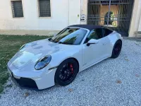 Usata Porsche 992 541 CV (397 kW) 2025 Bianco Cabrio