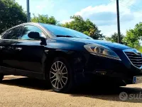 Usata Lancia Delta Gold 165 CV (121 kW) 2009 Nero Utilitaria