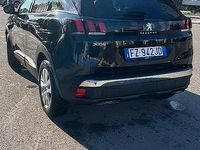 Usata Peugeot 3008 131 CV (96 kW) 2019 Nero SUV
