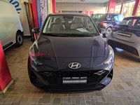 Usata Hyundai i10 67 CV (49 kW) 2024 Blu Utilitaria