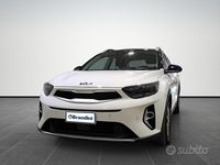 Usata Kia Stonic Style 84 CV (61 kW) 2023 Bianco SUV