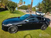 Usata Jaguar XE 179 CV (131 kW) 2018 Nero Berlina