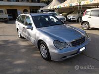 Usata Mercedes C220 140 CV (102 kW) 2003 Station wagon