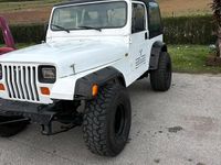 Usata Jeep Wrangler 1988 Bianco SUV