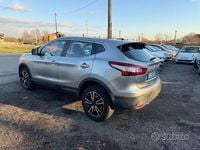 Usado Nissan Qashqai 131 CV (96 kW) 2017 Gris SUV