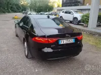 Usata Jaguar XF 163 CV (119 kW) 2019 Nero Berlina