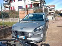 Usata Ford Kuga 120 CV (88 kW) 2020 Grigio SUV