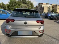 Usata VW T-Roc 116 CV (85 kW) 2022 Grigio SUV