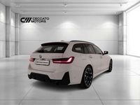 Begagnad BMW 320 M Sport 190 HK (139 kW) 2024 Vit Kombi