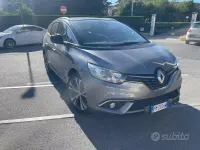 Usata Renault Scenic E-Tech 110 CV (80 kW) 2017 Grigio Monovolume