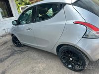 Usata Lancia Ypsilon 95 CV (69 kW) 2014 Utilitaria